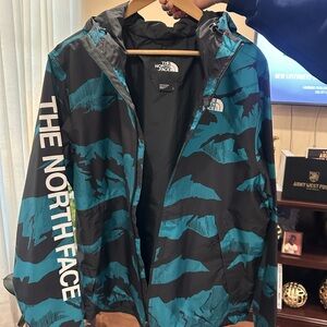 The North Face Men's Teal and Black Windbreaker